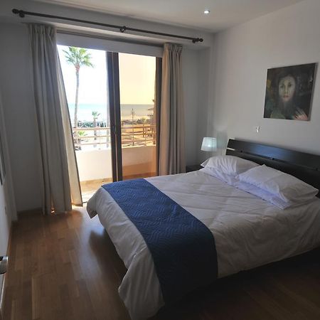 Ithaki Phinikoudes Apartment No. 102 Larnaca Exteriör bild