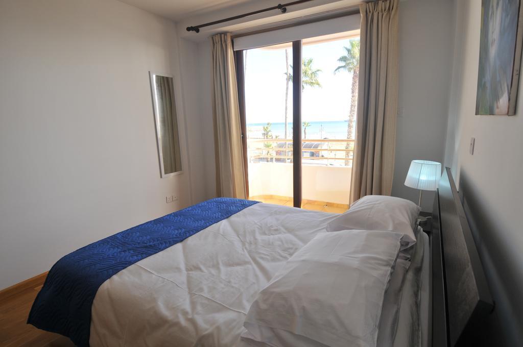 Ithaki Phinikoudes Apartment No. 102 Larnaca Rum bild